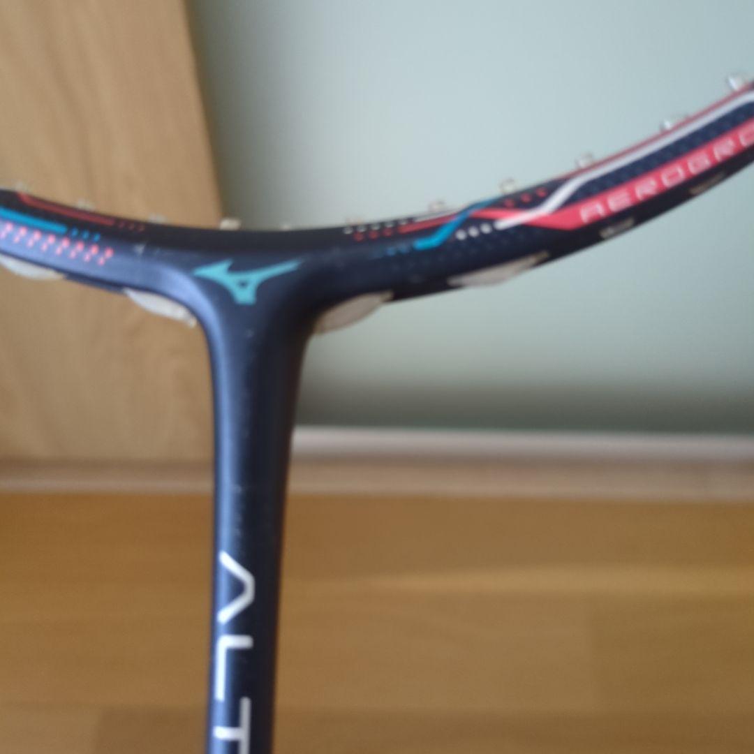 ALTIUS 07バドミントンラケット