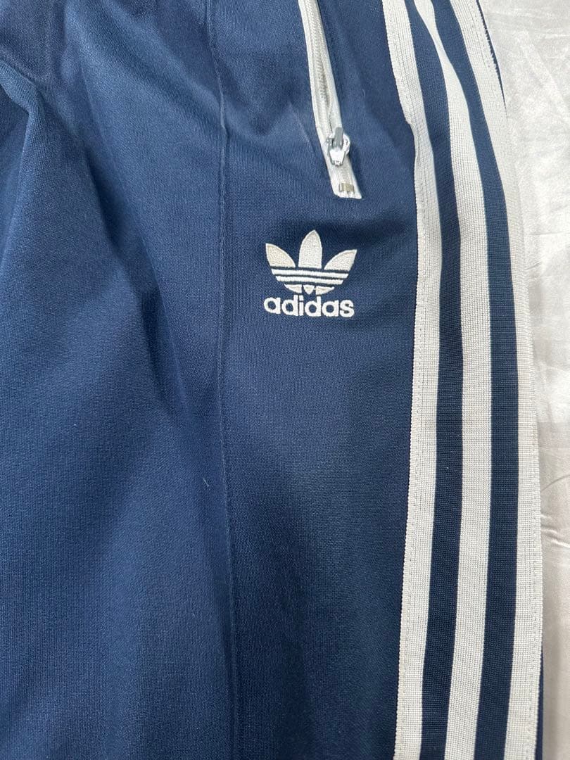 adidas firebird ファイヤーバード トラックパンツ トレフォイル