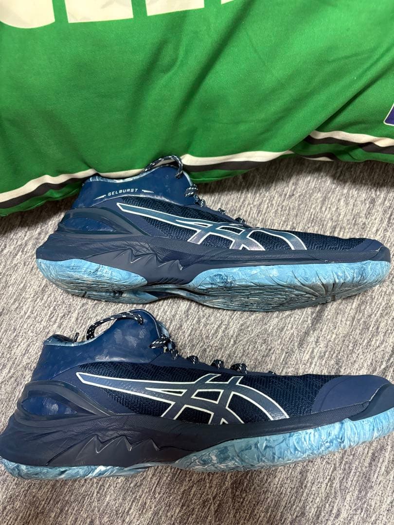 シューズ(男性用) ASICS GELBURST28