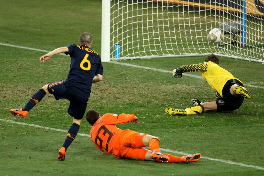 スペイン代表 A.イニエスタ /アウェイ/2010W杯決勝仕様