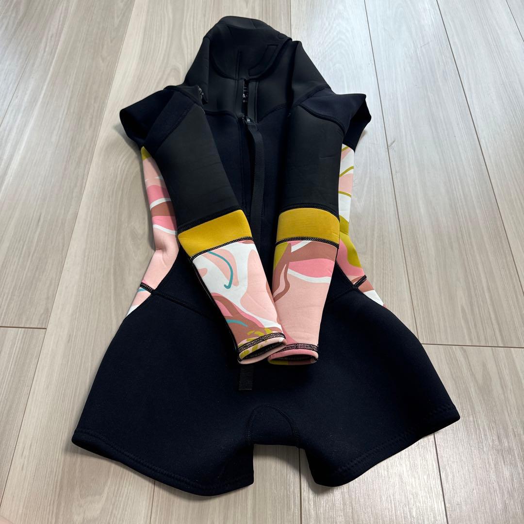 ROXY ショートジョン ウェットスーツ カラフル