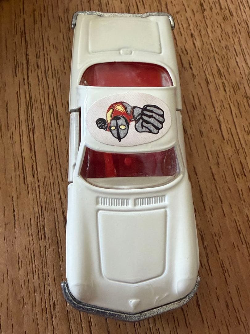 マスコミトミカ　マットカー　帰ってきたウルトラマン