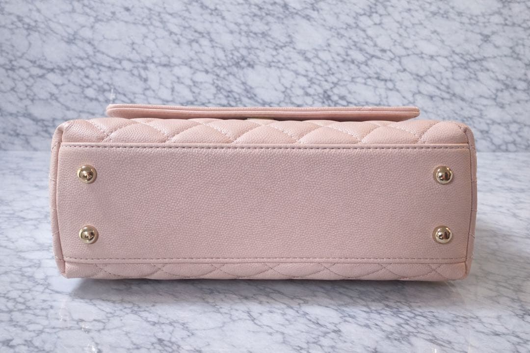 CHANELノベルティココハンドル　ピンク　(ノベルティ品最後)
