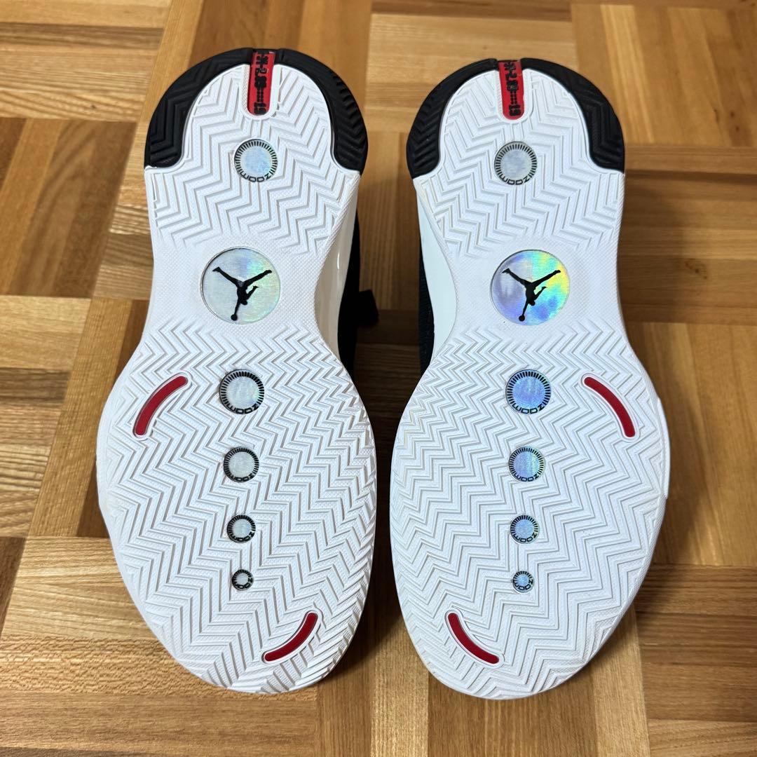 Air Jordan 34 ホワイト/ブラック/レッド　NIKE