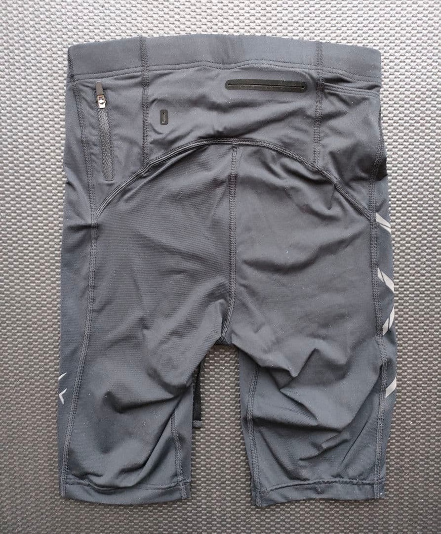 ノブリオ【使用１回の美品】ツータイムズユー 2XU MCS メンズ Ｓ