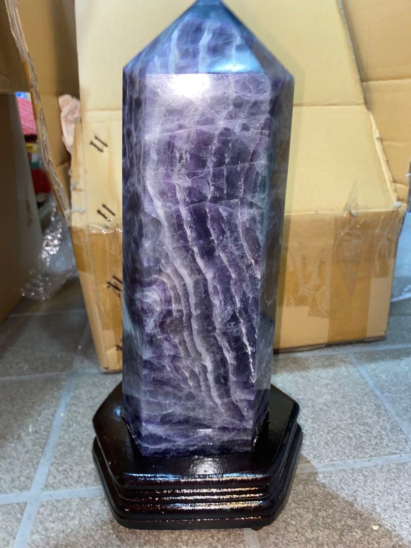 最終値下げ☆超美品☆天然石☆ドリームアメジスト☆六角柱☆台座付き
