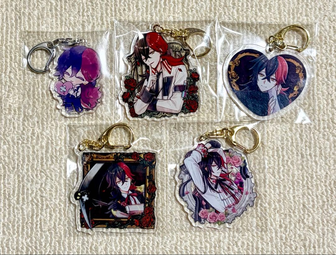 悪魔執事と黒い猫　ルカス　缶バッジ　ぱしゃこれ　アクスタ等　まとめ売り