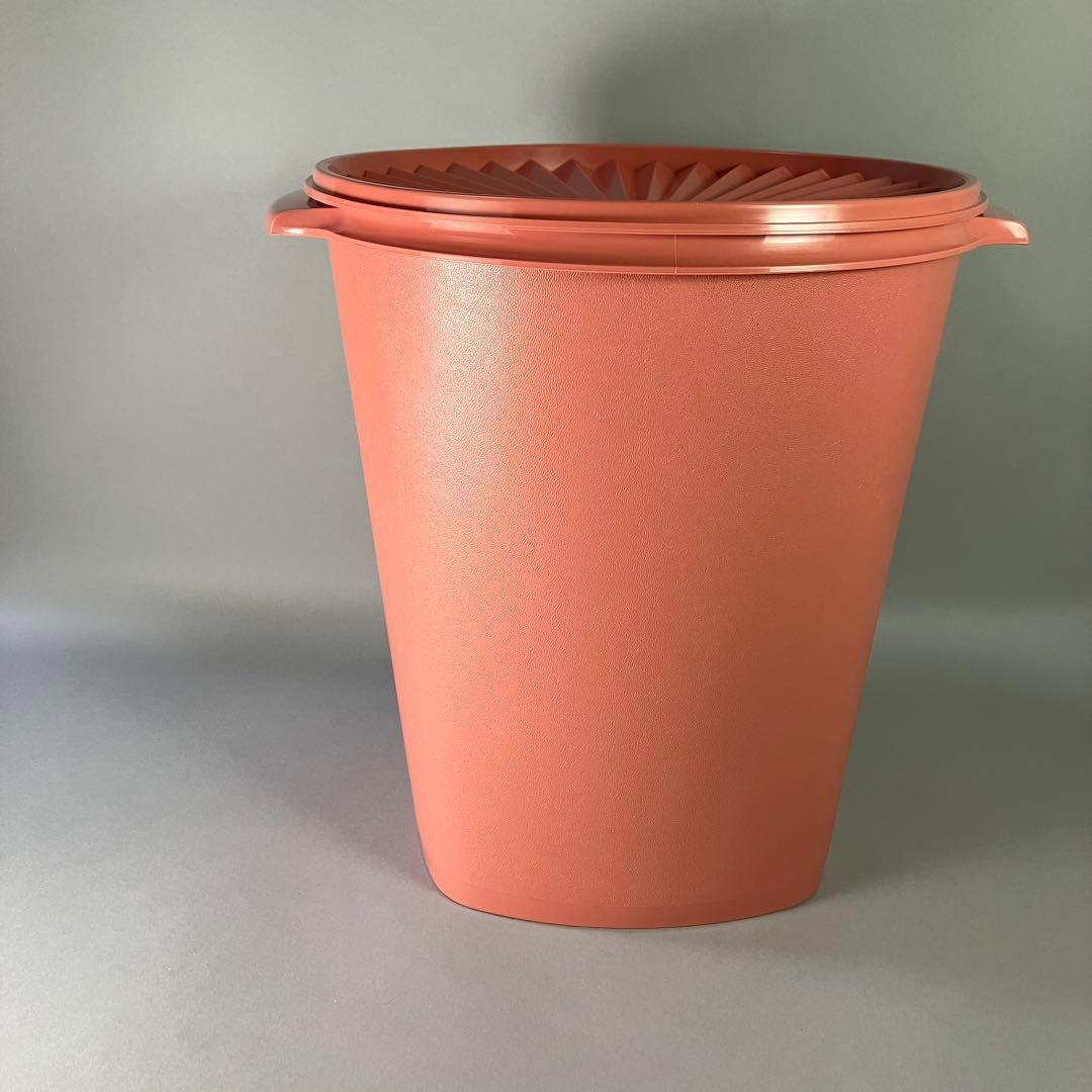 やきいも◆ タッパーウェア マキシクイーンデコレーター(11000ml)