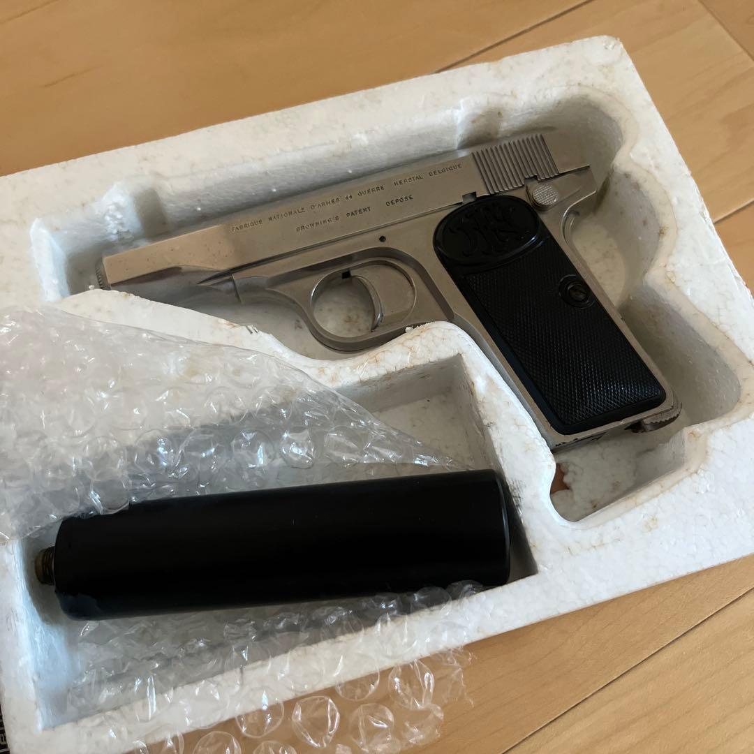 ブローニングM1910 レプリカ（マルシン）製　シルバー　メルカリ便
