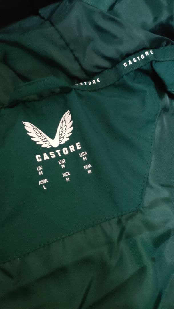 新品！上田選手渡辺選手所属CASTOREフェイエノールトベンチコート