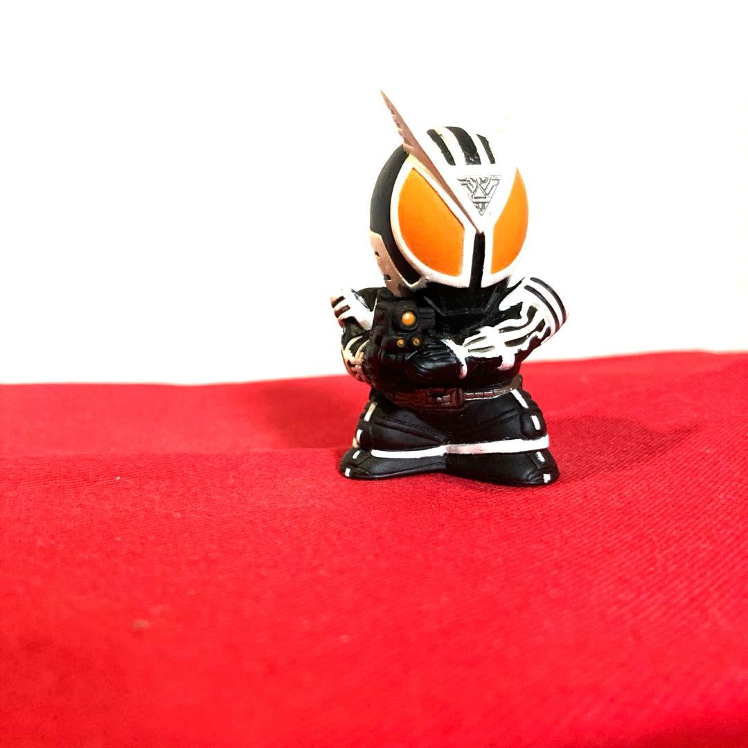 仮面ライダーデルタ 三原 北崎 フィギュア 当時物 SHF 真骨彫 希少 白黒