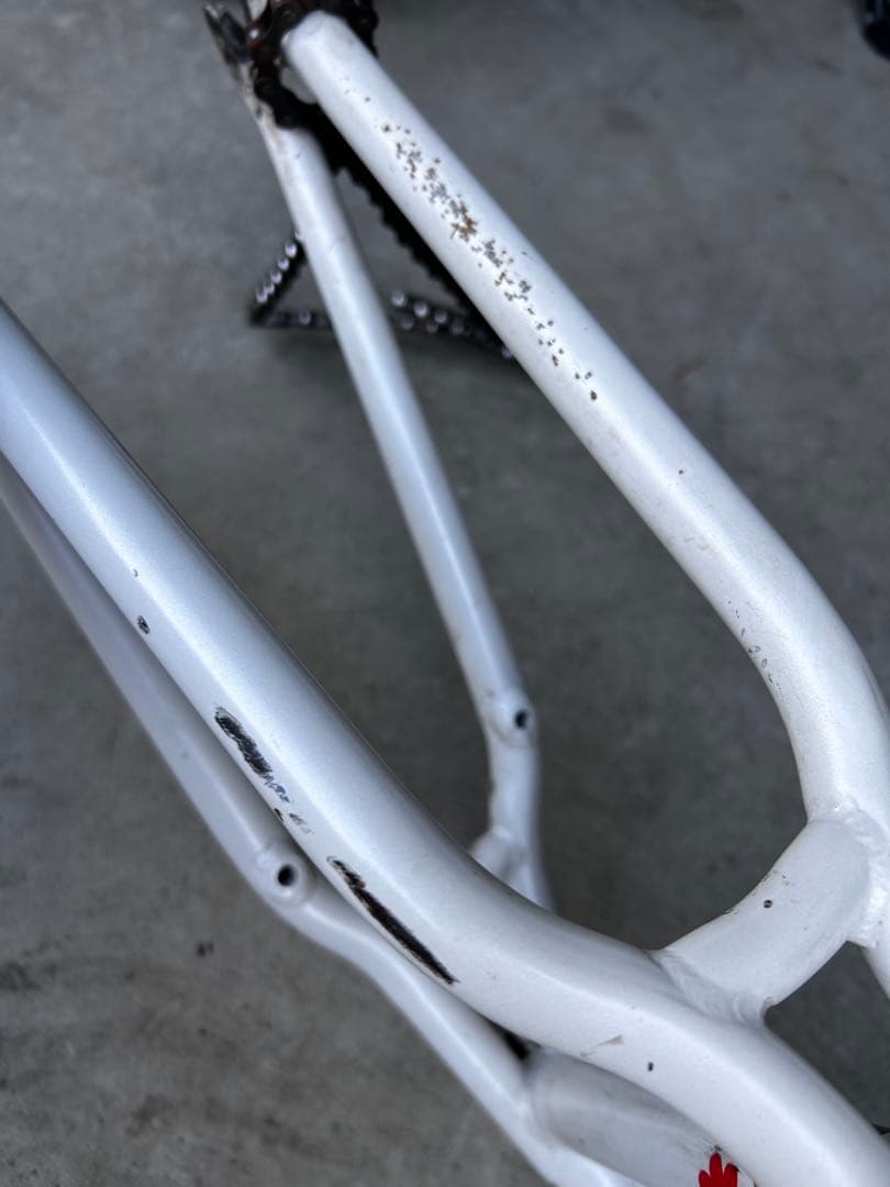BMXフレーム ストリート　カルト　cult 20.75