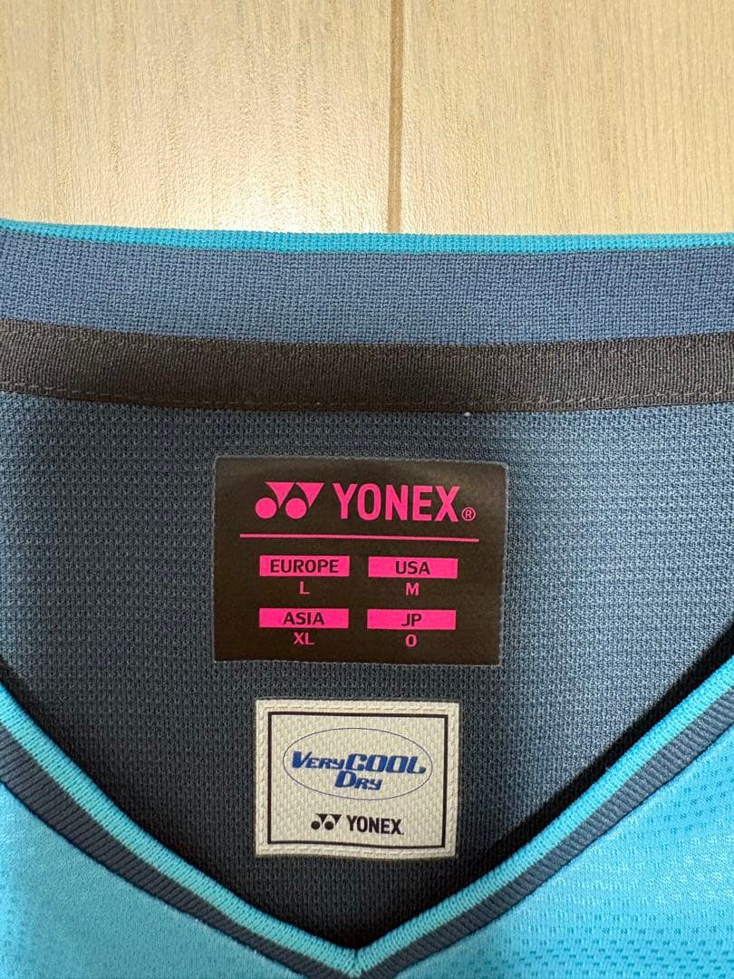 YONEX テニスウェア Oサイズ 青/紺 幾何学模様