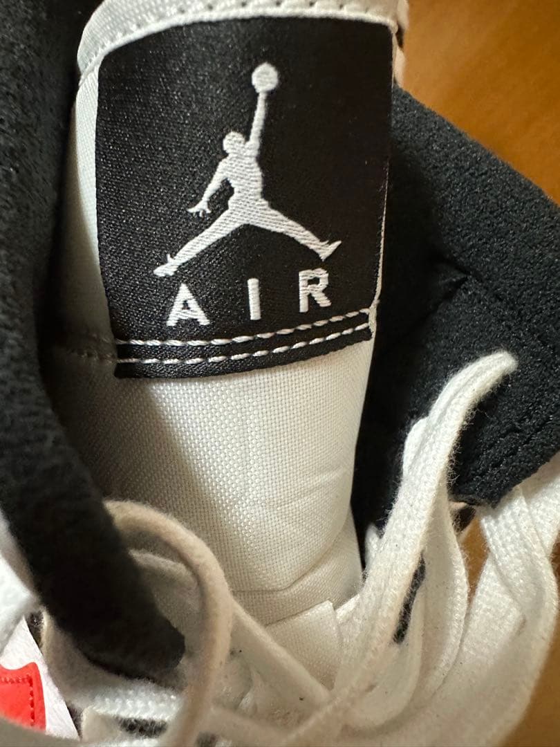 Nike Air Jordan 1 Retro ハイカットシューズ