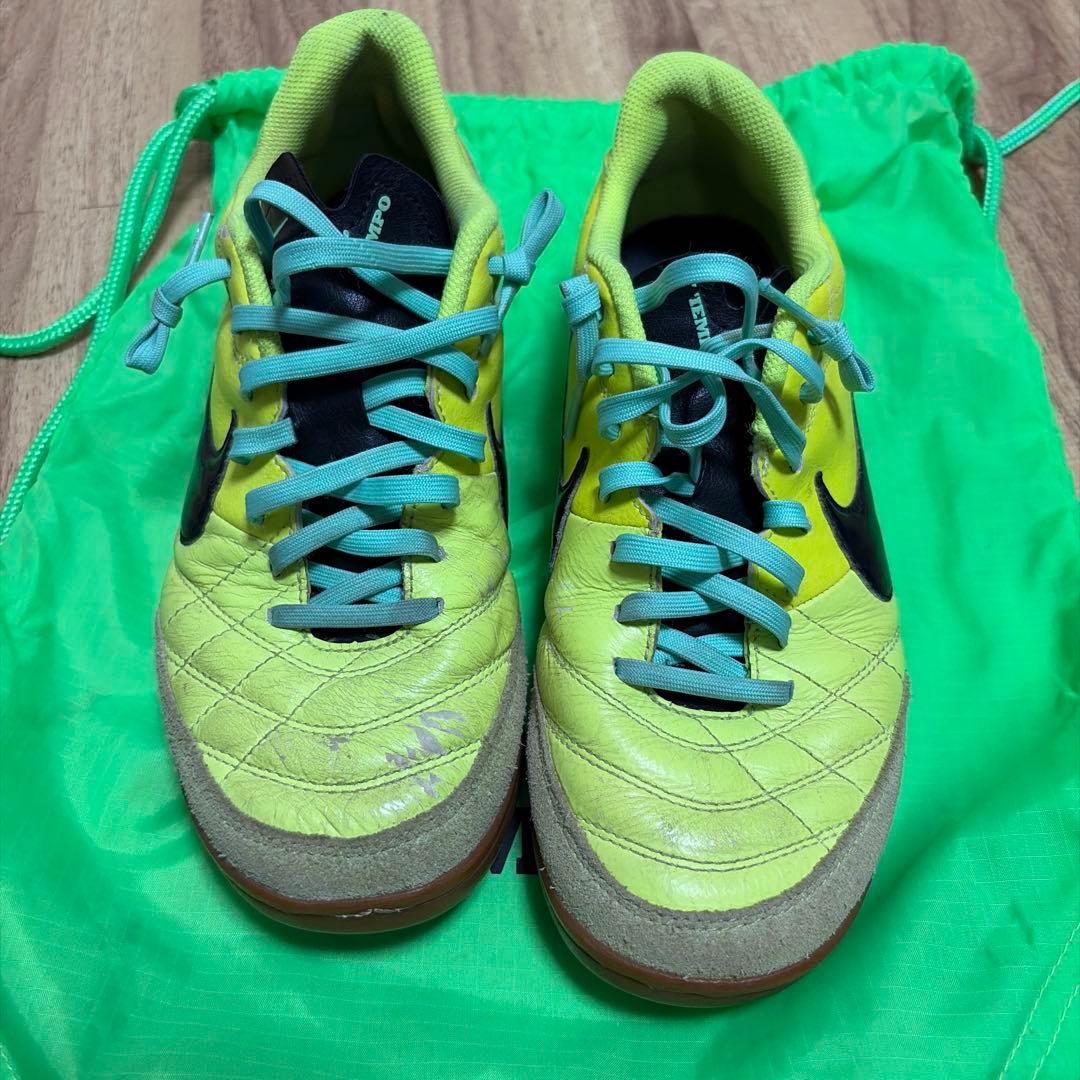 Nike TIENPOフットサルシューズ 25cm イエロー/ブラック 収納袋付