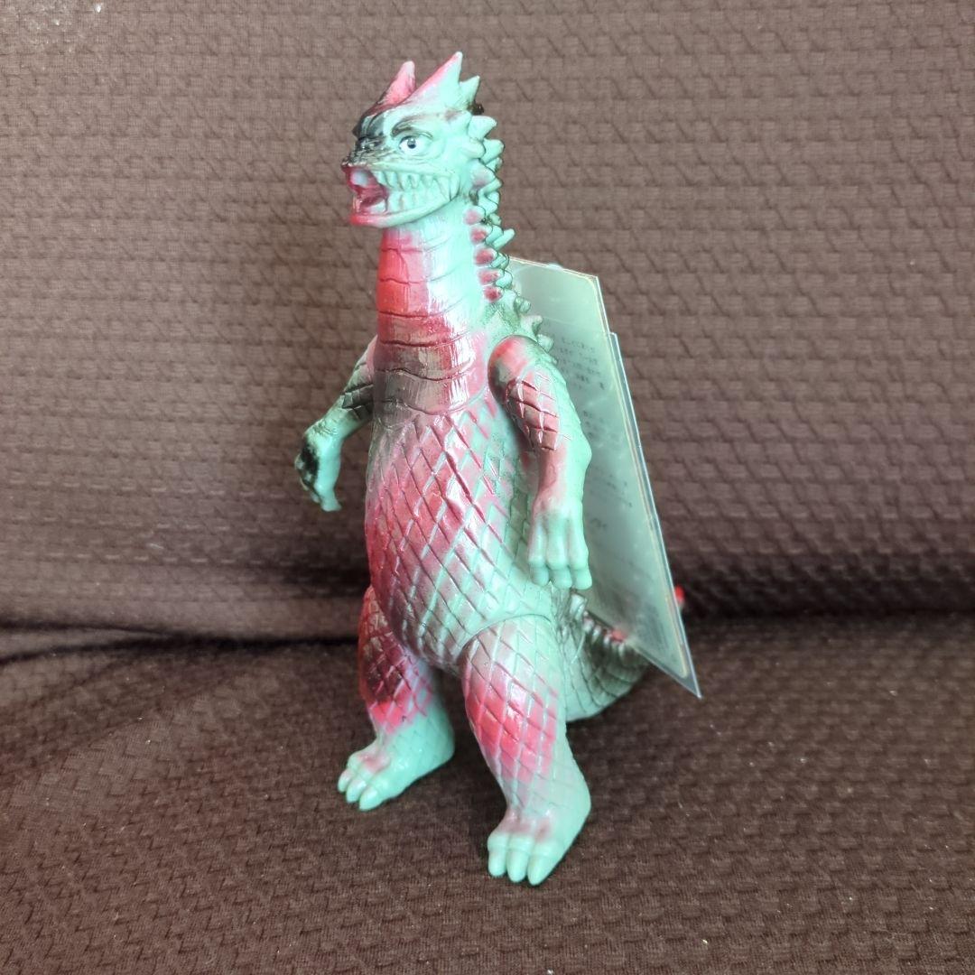 ウルトラ怪獣シリーズ ベムラー 赤タグ