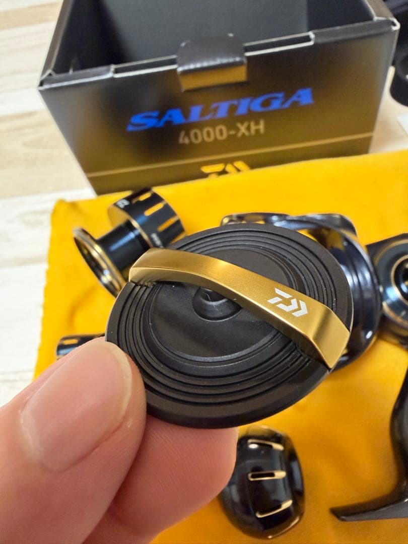 ダイワ スピニングリール 23ソルティガ 4000-XH