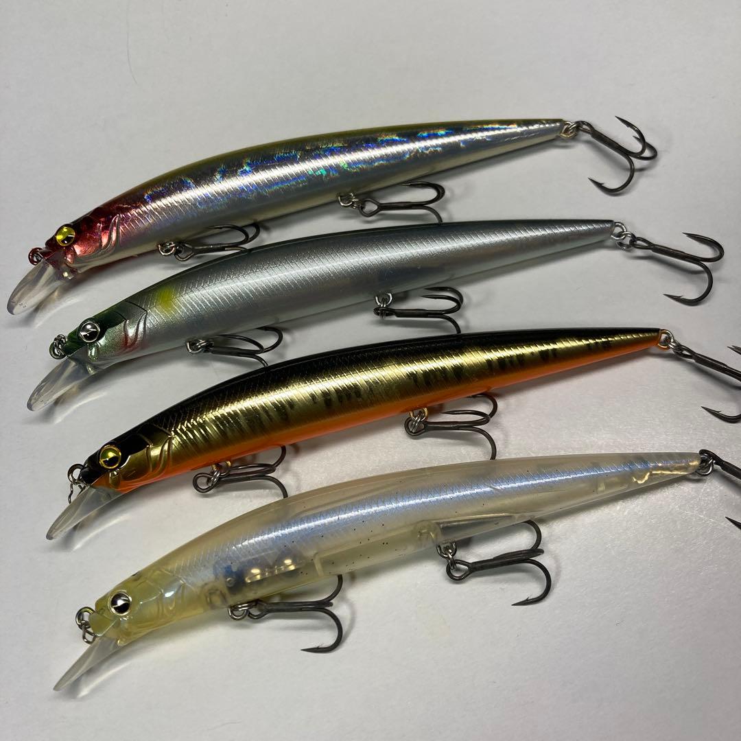 【新品】レイドジャパン　レベルミノー　4個
