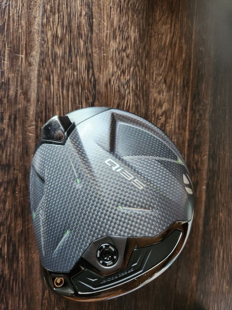 TaylorMade Qi35 ドライバー 9°コアモデル　ヘッドのみ　カバー有