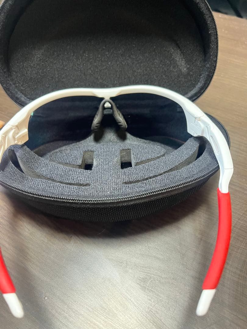 Oakley Radar EV サングラス ホワイト/レッド