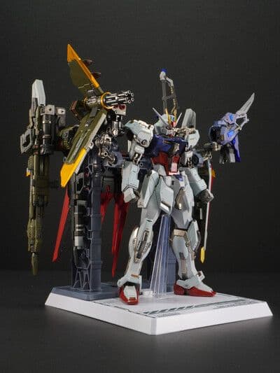 4種セット L BUILDストライクガンダム+エール+ランチャー+ソード