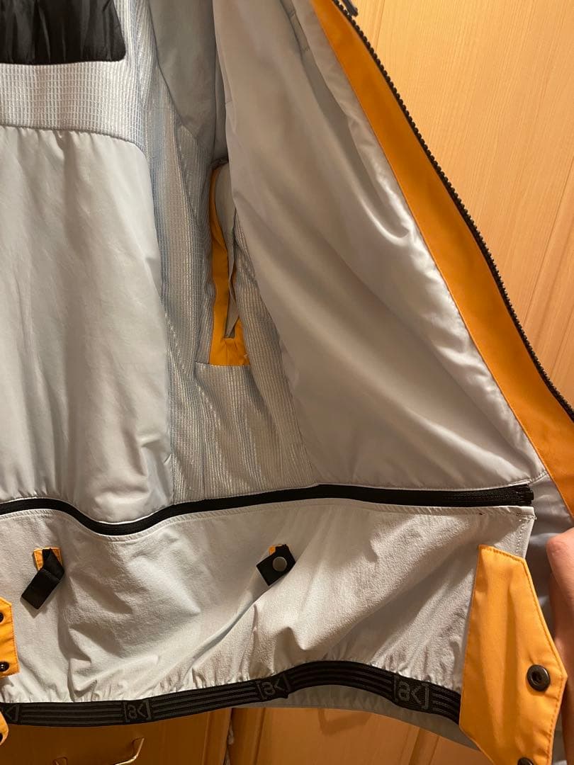 最終値下げ❗️ Burton [ak] GORE-TEX スノーボードジャケットS
