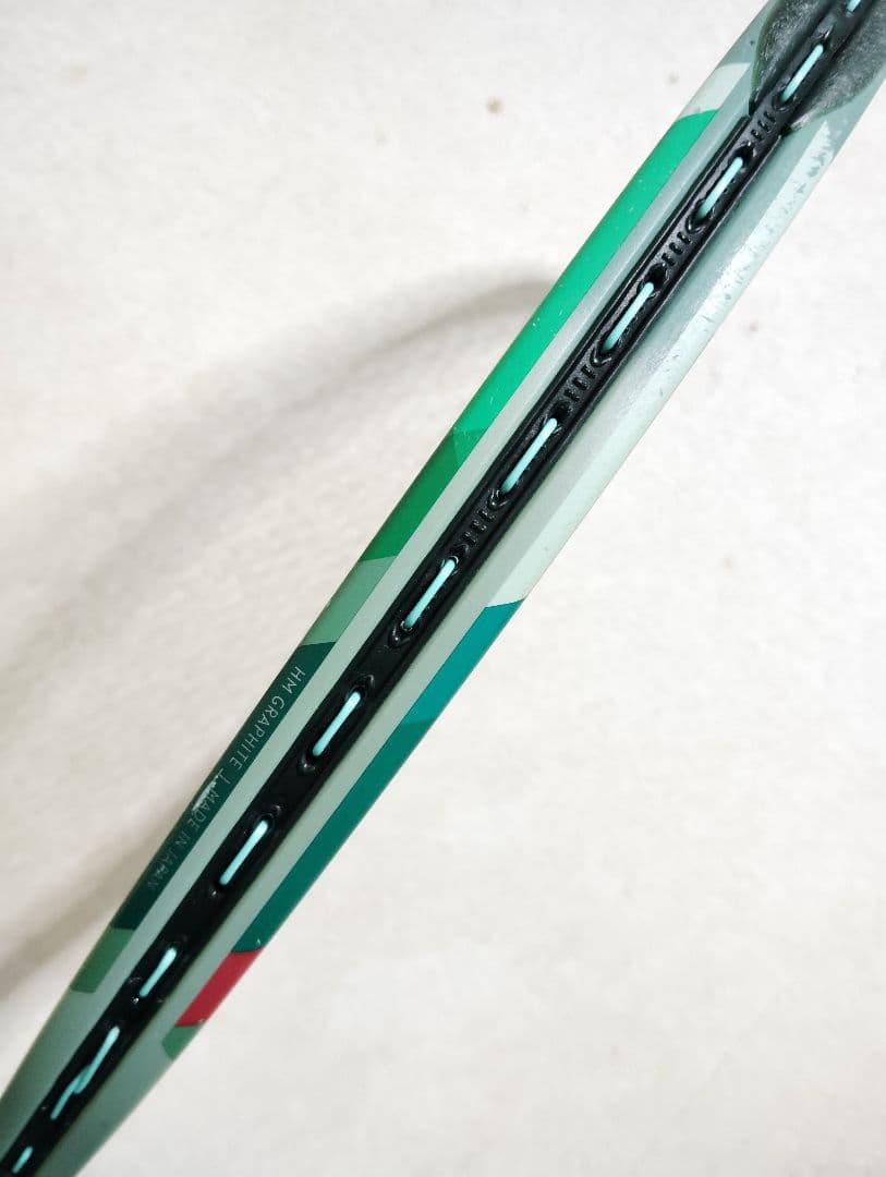国内正規品 美品 ヨネックス パーセプト100D G2