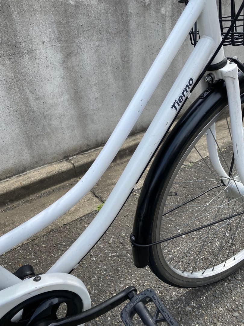 整備済 ギヤ6段 LEDオートライト 26インチ 白 自転車