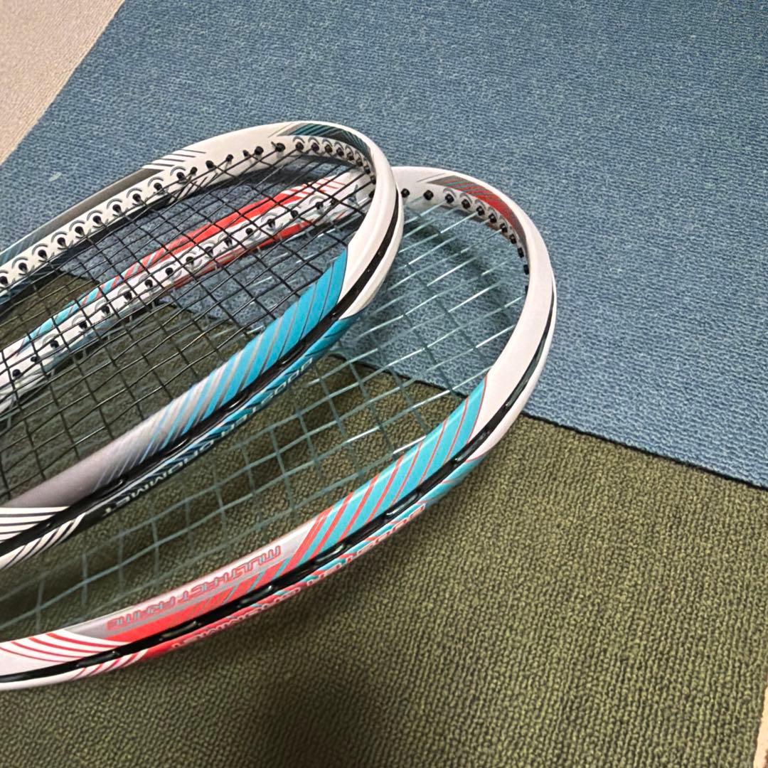 18番 MIZUNOラケット 2本セット