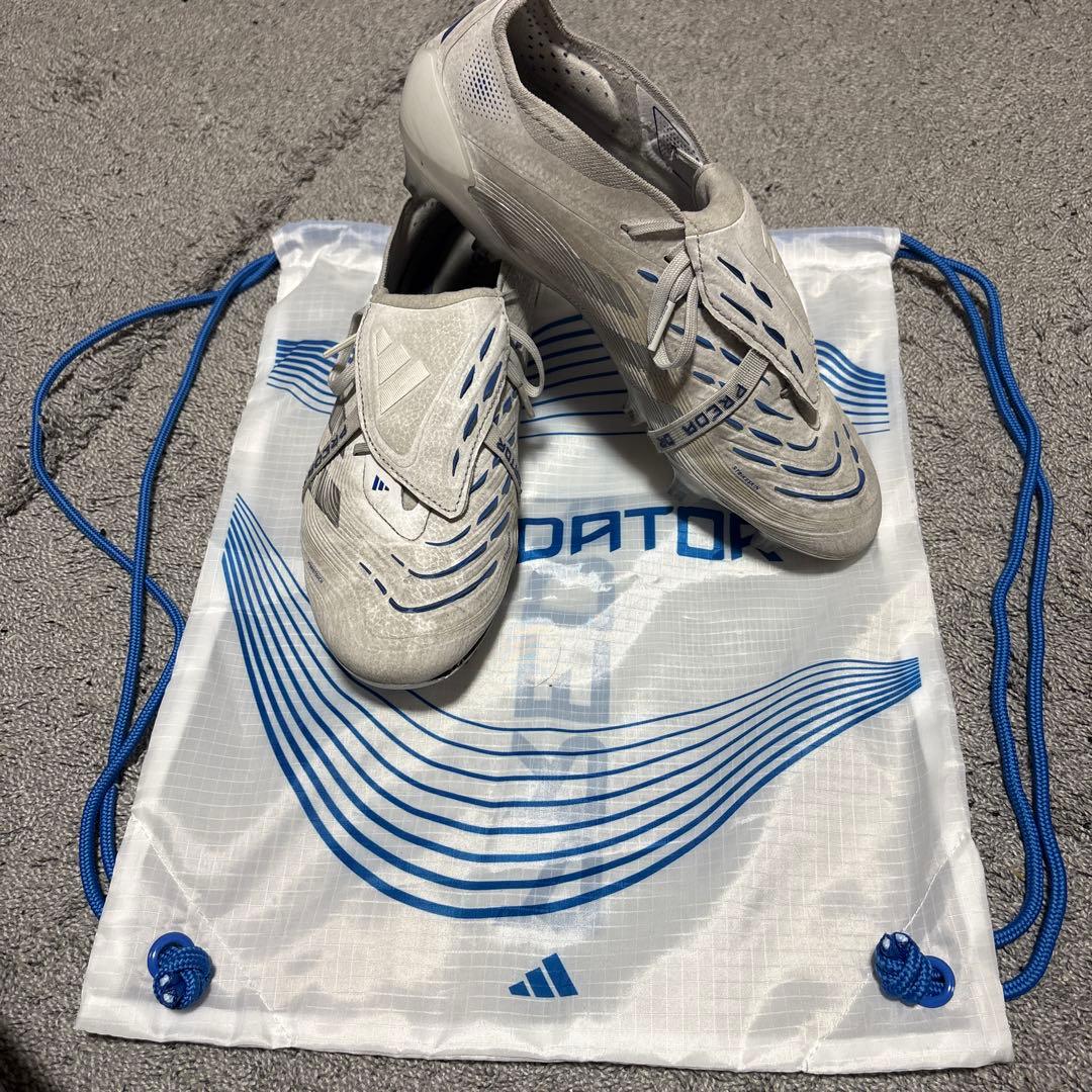 adidas Predator サッカーシューズ ホワイト/ブルー