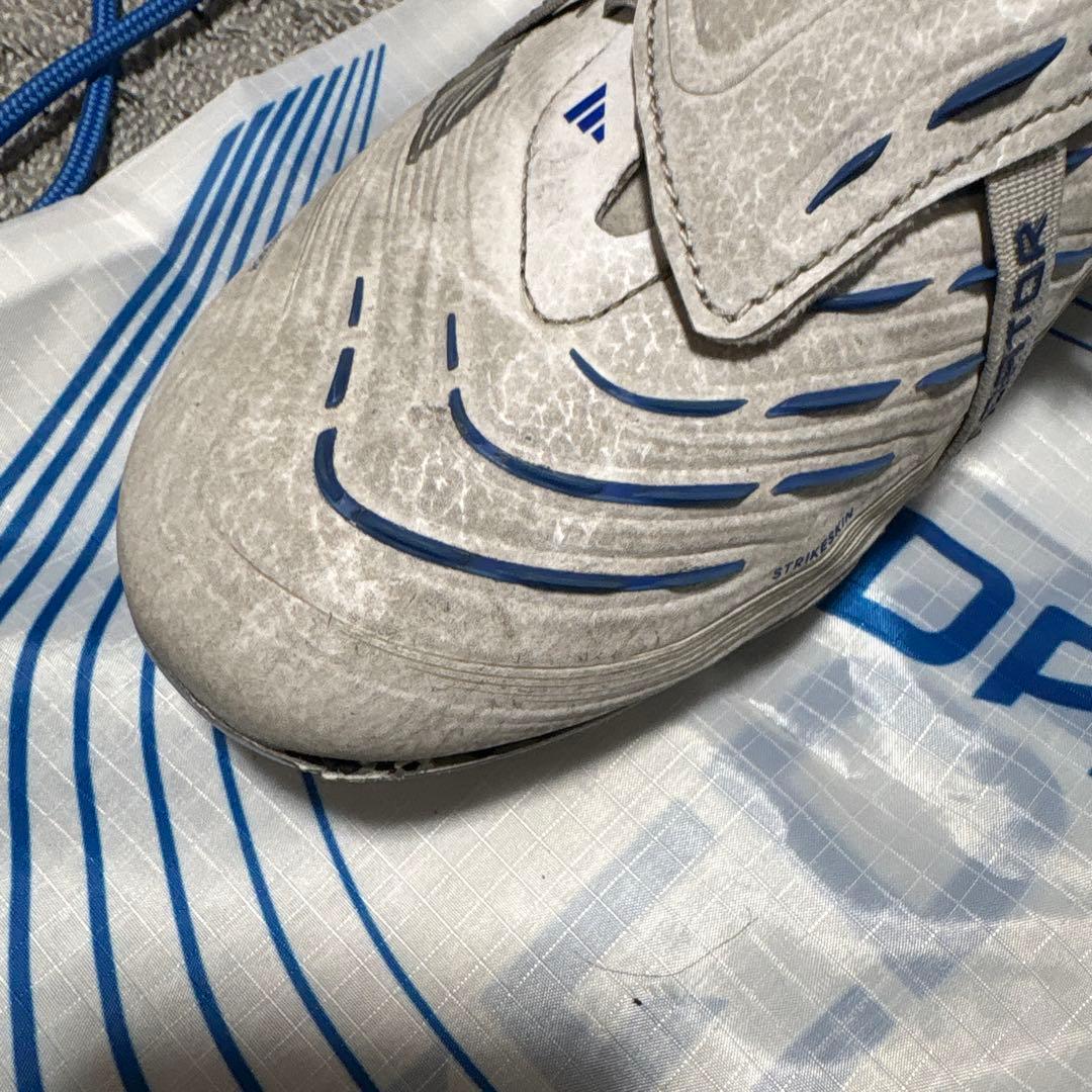 adidas Predator サッカーシューズ ホワイト/ブルー
