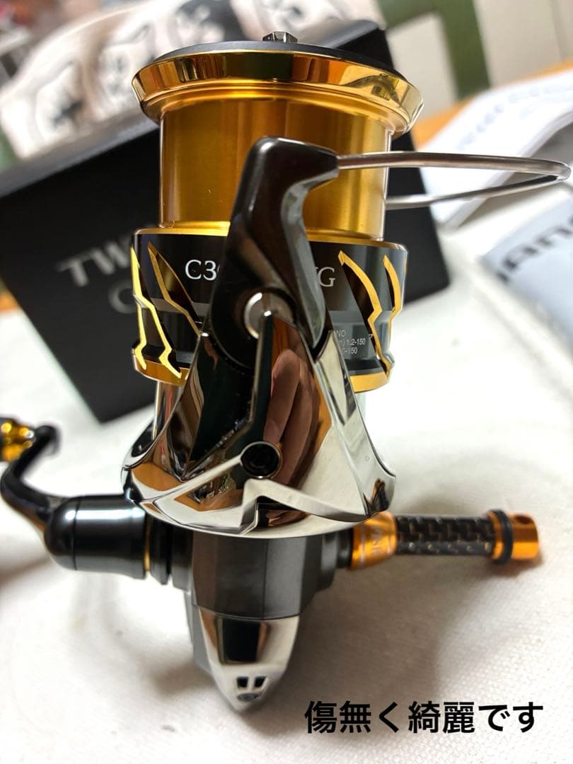 【極美品】シマノ リール20ツインパワーC3000MHG【カスタム品】