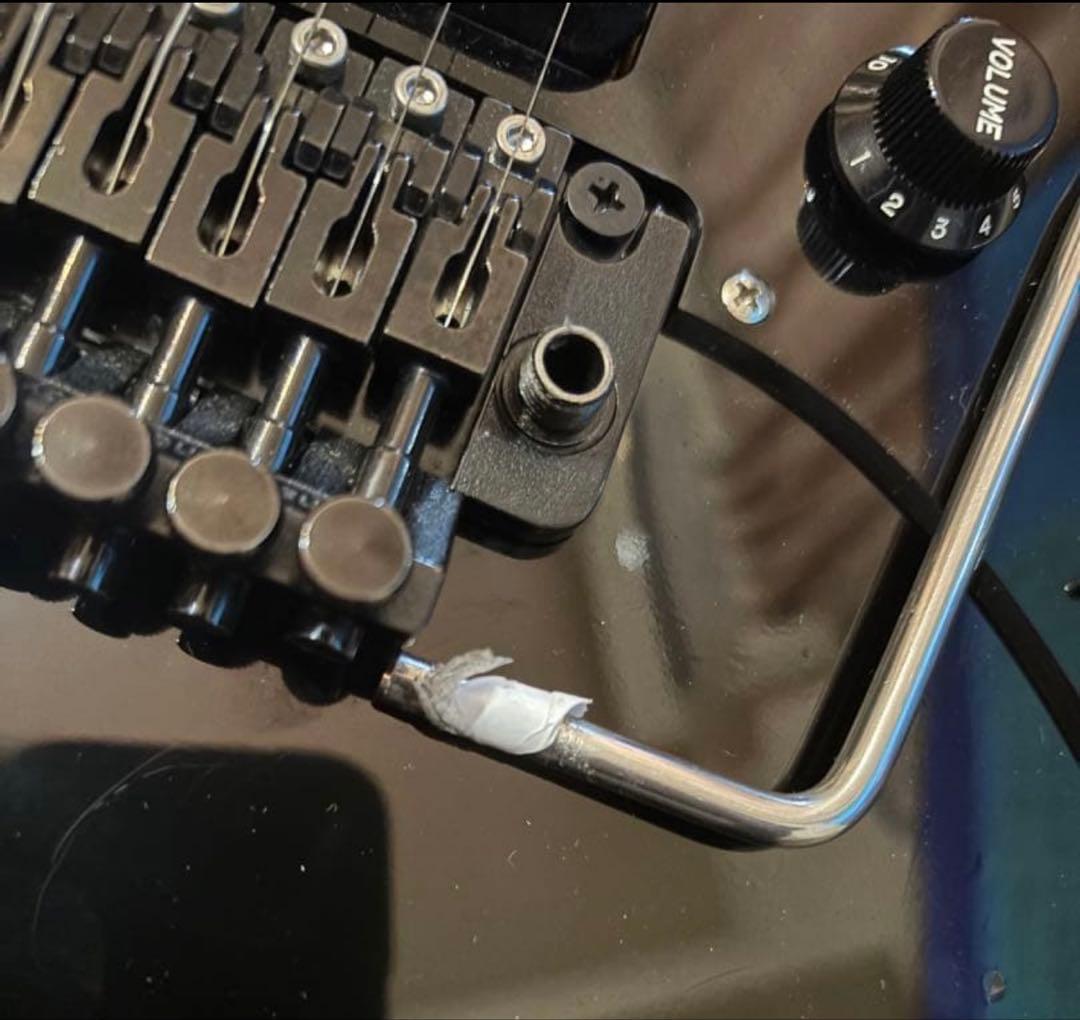 フェルナンデス　FR-50 ストラトタイプ　シェクターハムバッカー搭載