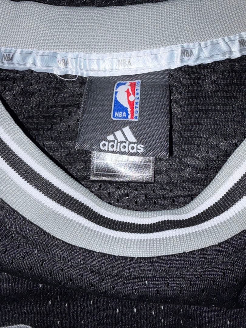 NBA スパーズ パーカー ユニフォーム アディダス製 44サイズ オーセン