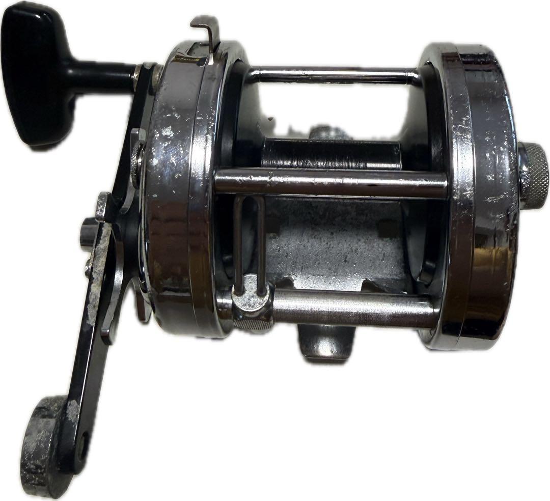 ②Abu Garcia アンバサダー 9000CL クローム