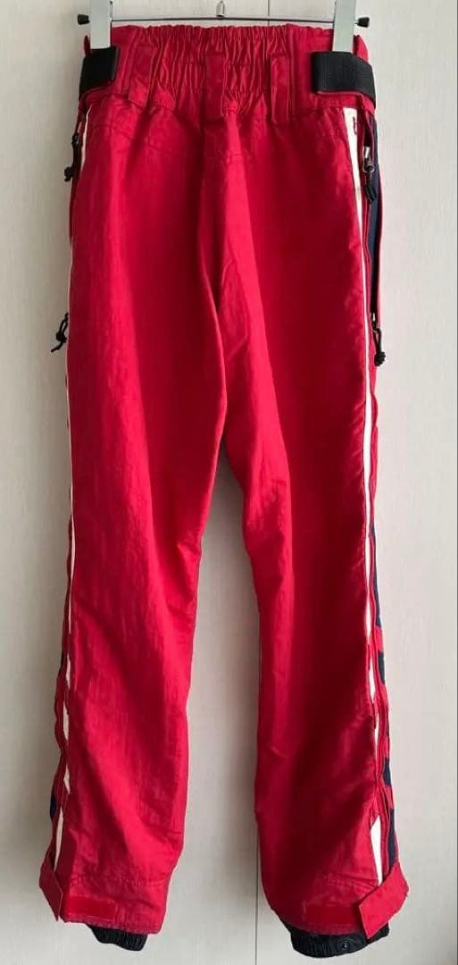 BURTON スノーボードパンツ（ウィメンズ)美品