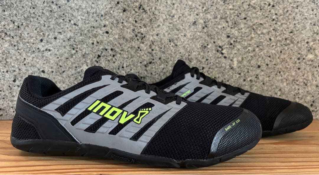 INOV8 bare-xf inov-8 トレーニング　イノヴェイト