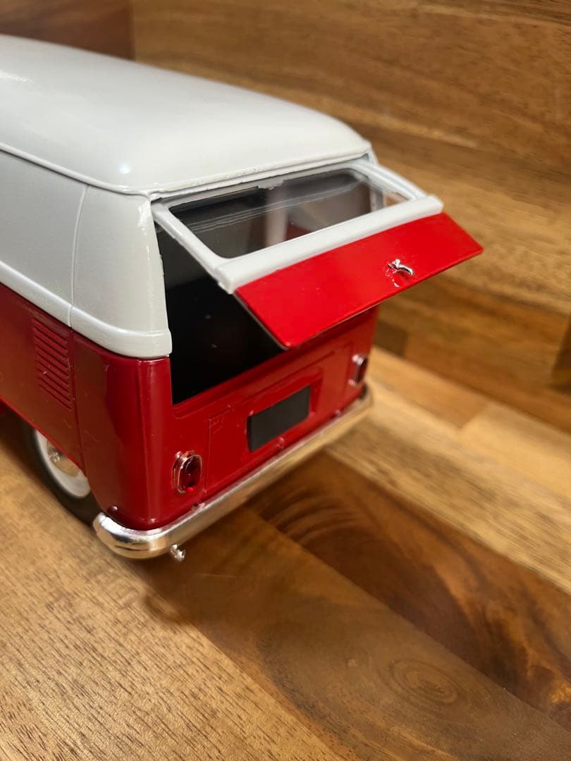 Volkswagen Type 2 (T1) バス ミニカー