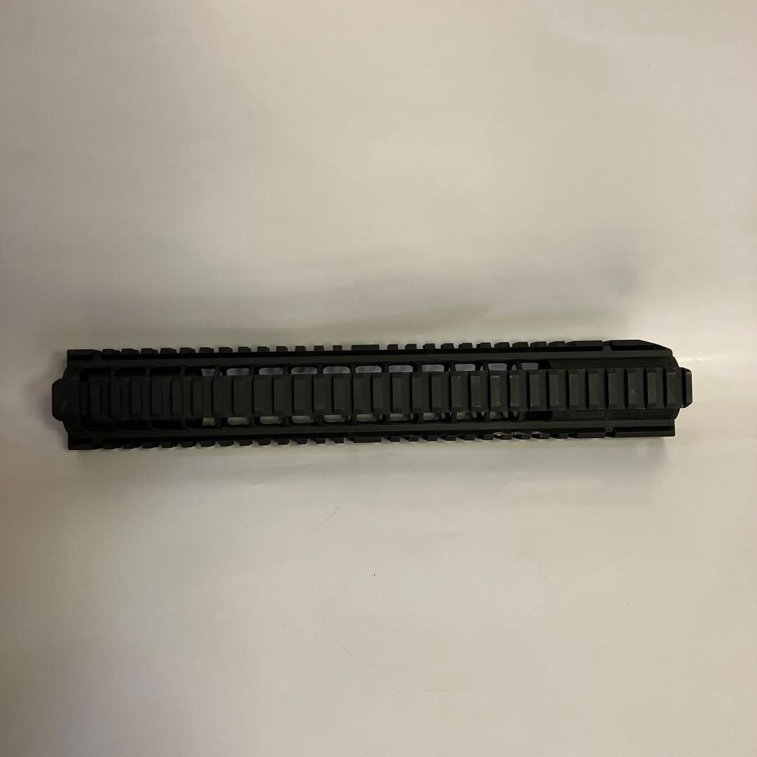 NOVESKE m4 ハンドガード 12.658インチ
