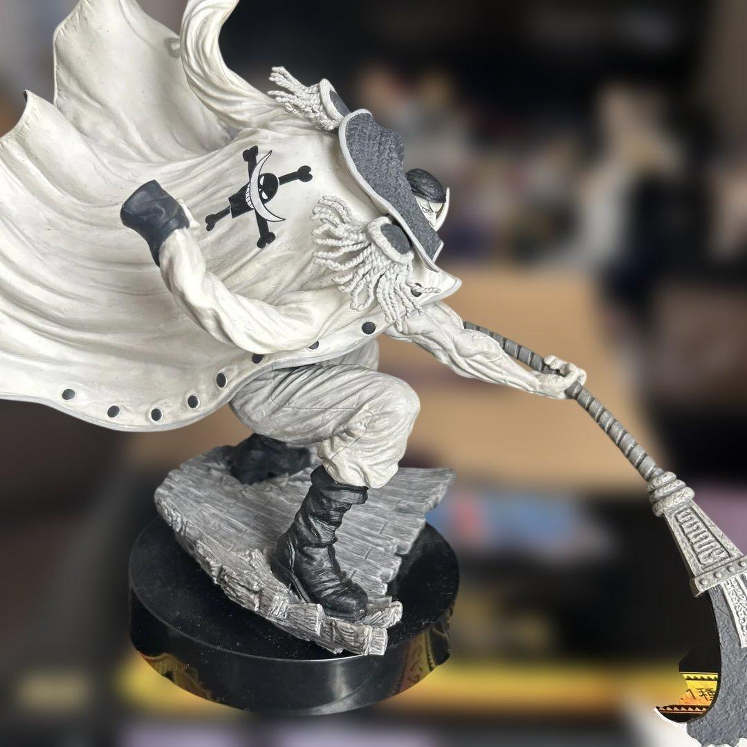 ワンピース シャンクス白ひげ フィギュア 2体セット