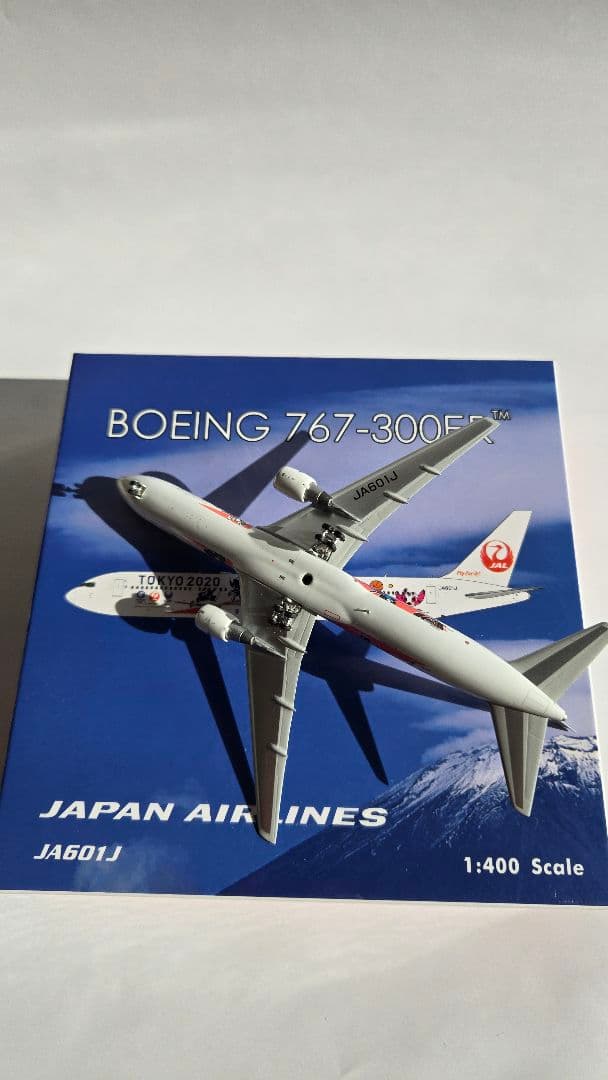 JAL 767-300ER 東京五輪　特別塗装1:400　Phoenix