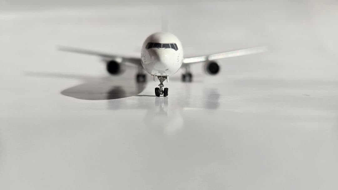 JAL 767-300ER 東京五輪　特別塗装1:400　Phoenix