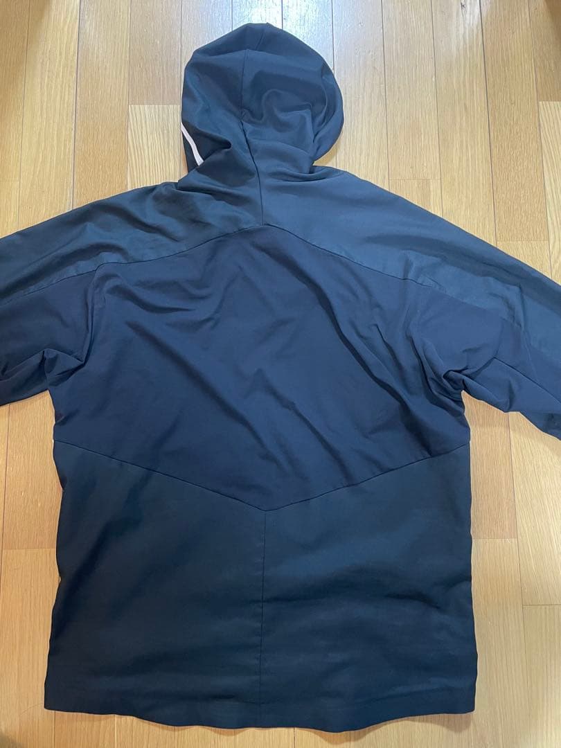 【美品】OAKLEY オークリー パーカー ジャケットL ブラック フードロゴ入