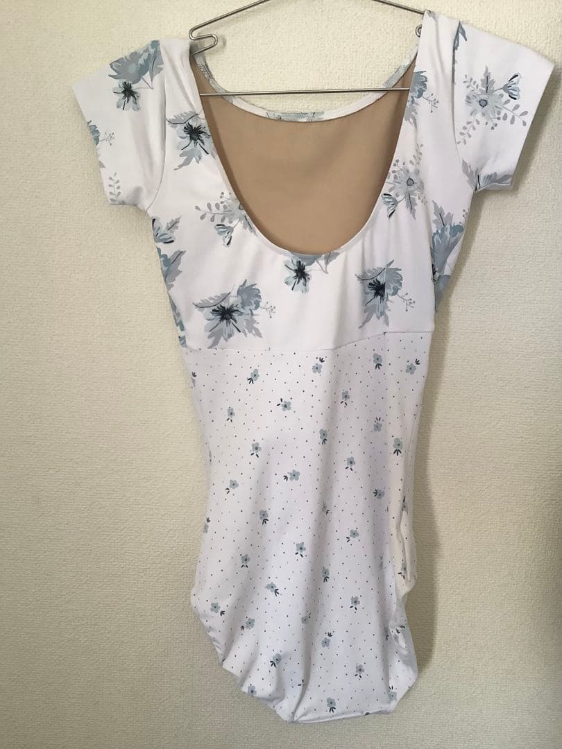 美品　エルベ　eleve レオタード　レディース　Lサイズ