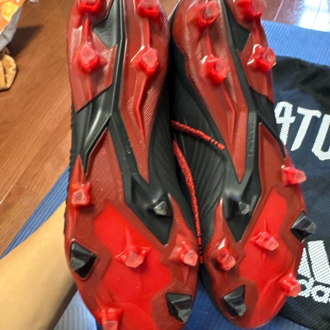 adidas サッカー　スパイク プレデター 18.1 AG HG