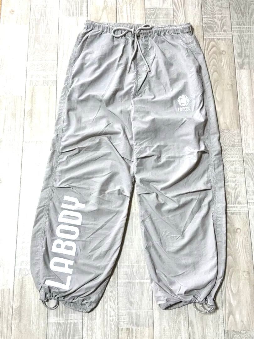 ☆LABODY☆ パラシュートパンツ　カーゴパンツ　グレー　Lサイズ
