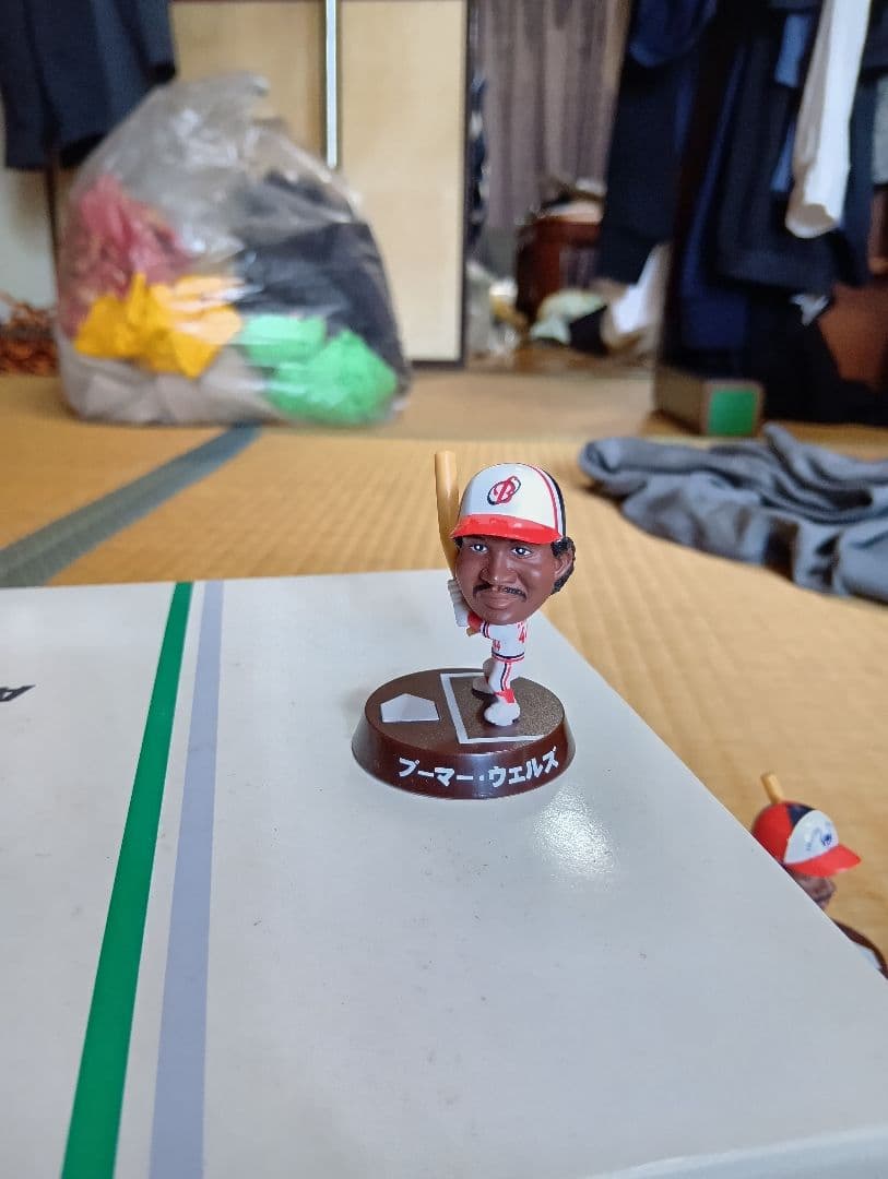 ジョージア オリジナルプロ野球助っ人外国人フィギュア全8種セット
