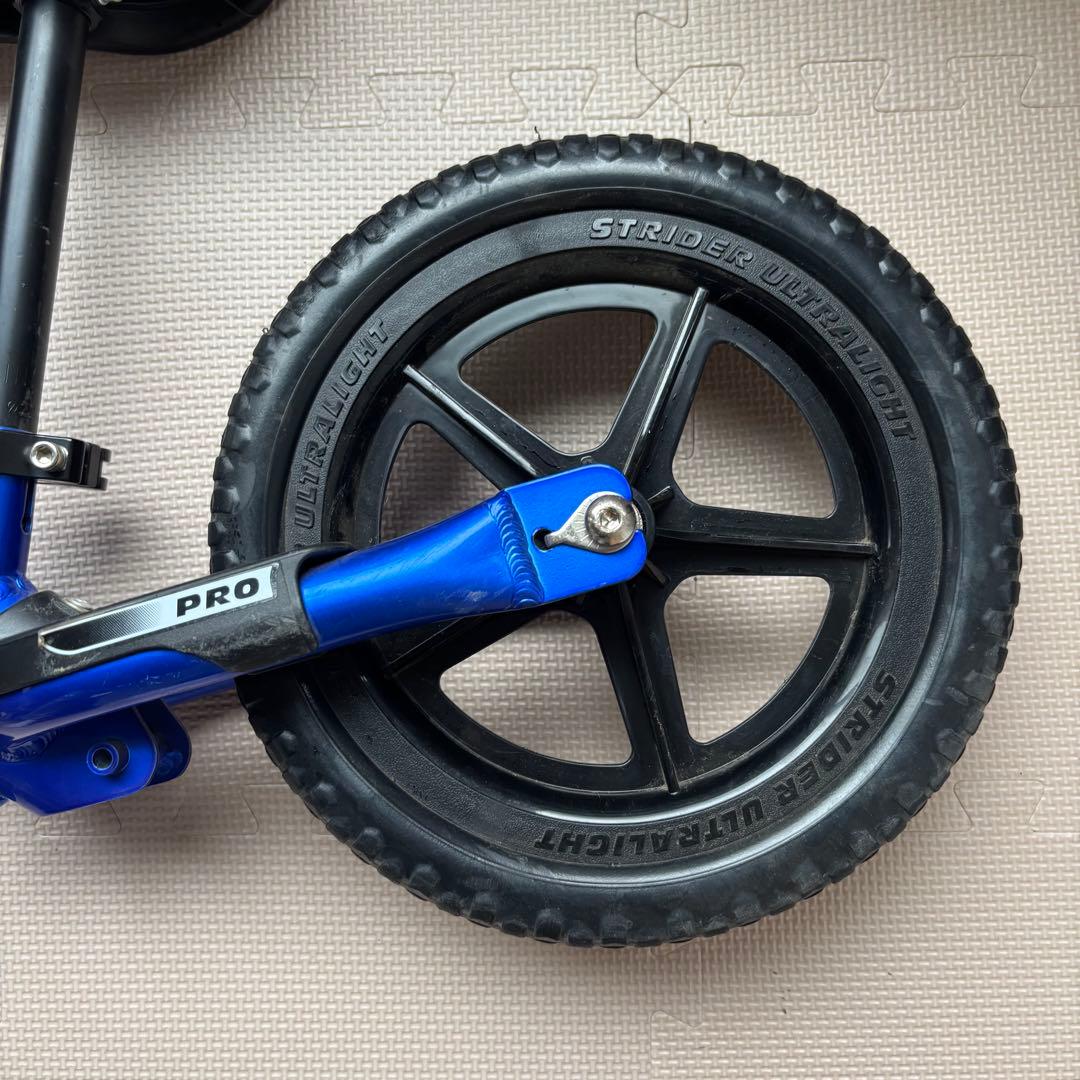 STRIDER PRO バランスバイク 12インチ 青