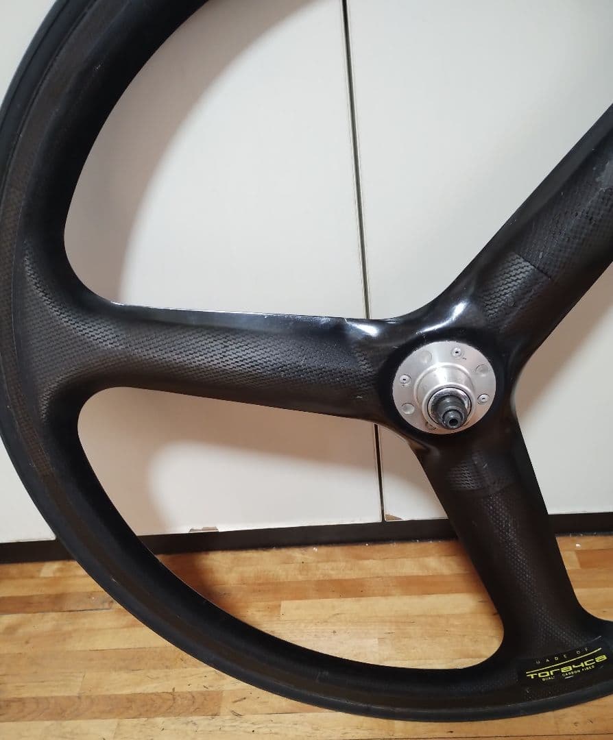 トレカ TORAYCA カーボンバトンホイール 700C チューブラー 後輪