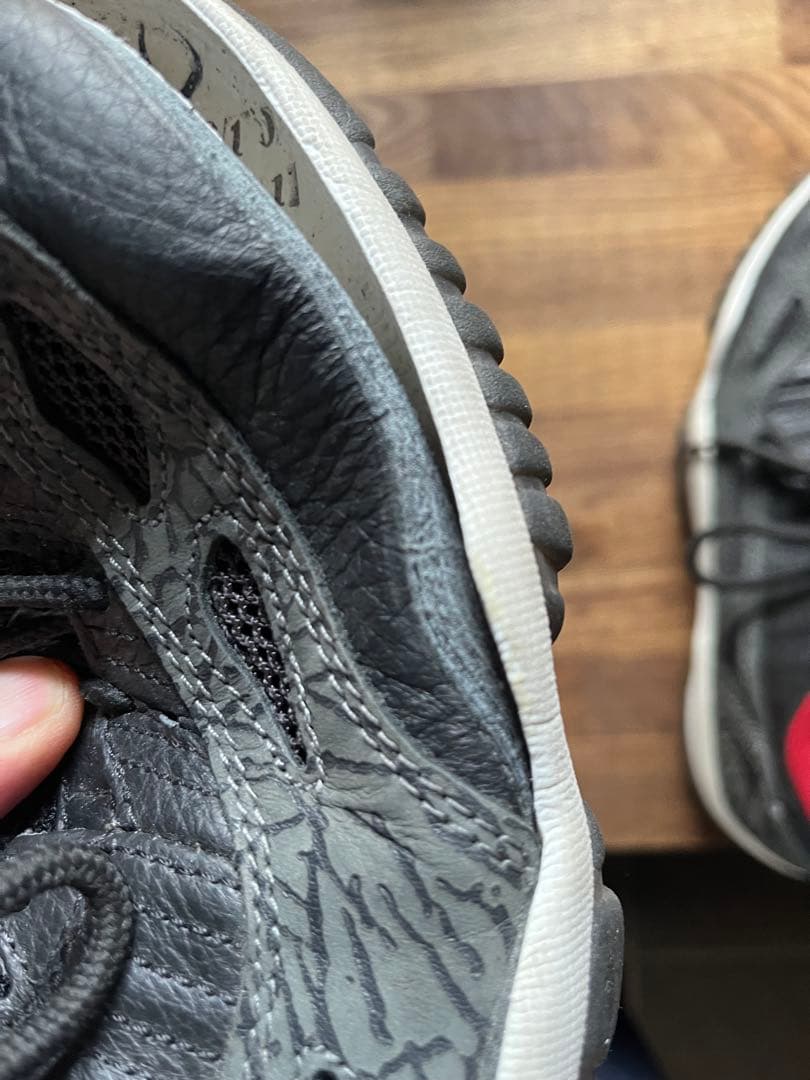 シューズ(男性用) NIKE AIR JORDAN 11 RETRO LOW